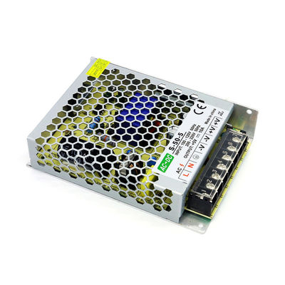 AC 110V 220V aan Universele gelijkstroom 5V 10A 50W regelde van de de Hoofd transformatoradapter van de Omschakelingsvoeding Bestuurder