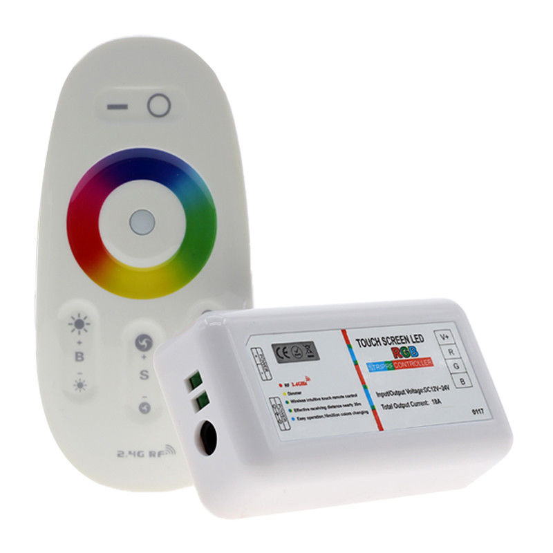 2,4 Ghz raken van Verre LEIDEN HOOFD RGB Controlemechanismedimmable wireless for Strooklicht